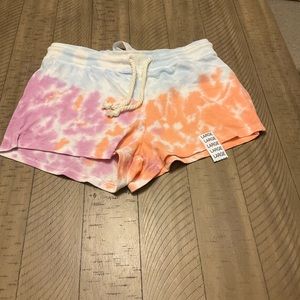 Women tye/dye shorts